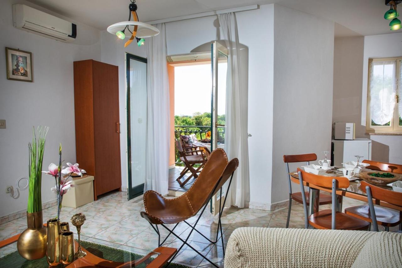 Villa Mareonda - Apartments Sussurro Rovinj Extérieur photo
